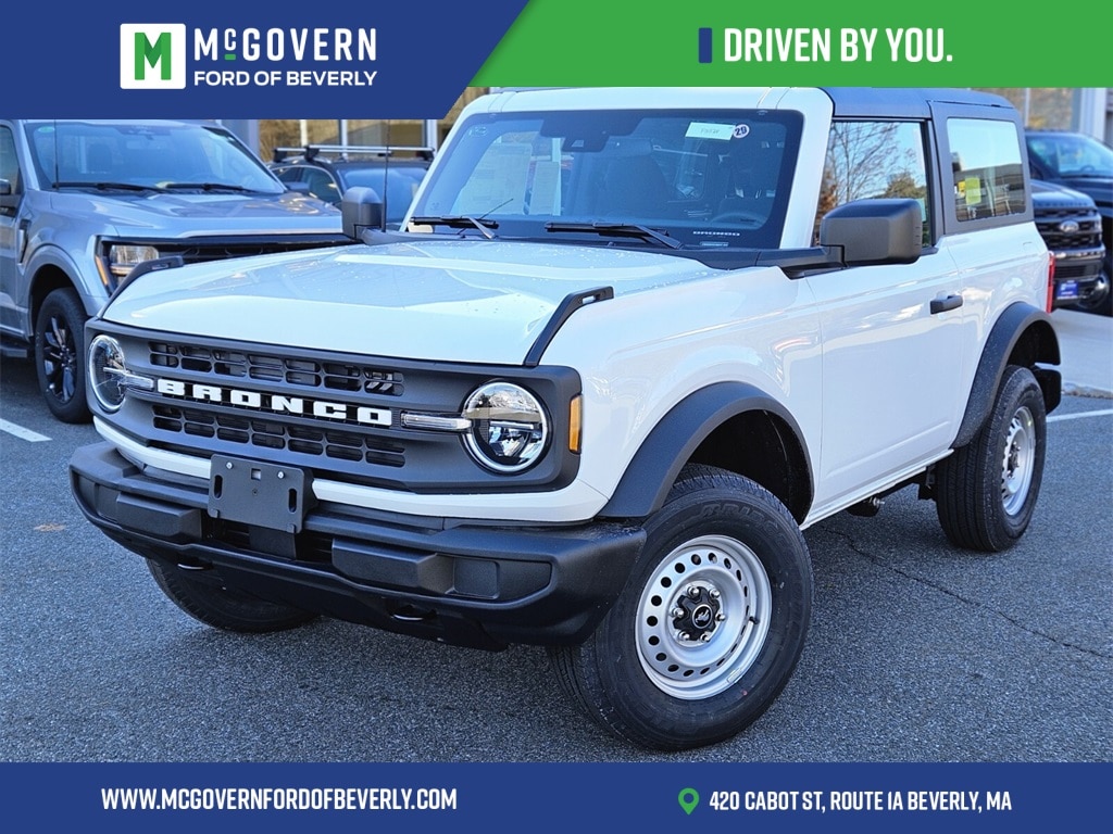 2025 Ford Bronco 2-Door Base's photo