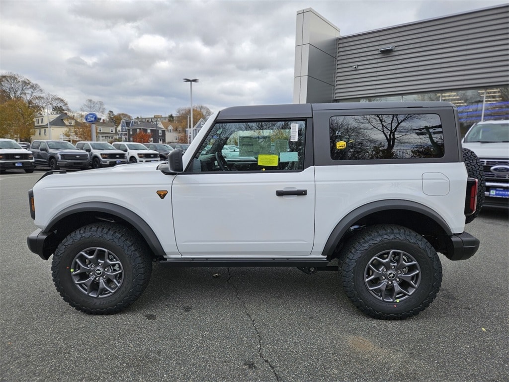 New 2025 Ford Bronco Badlands SUV