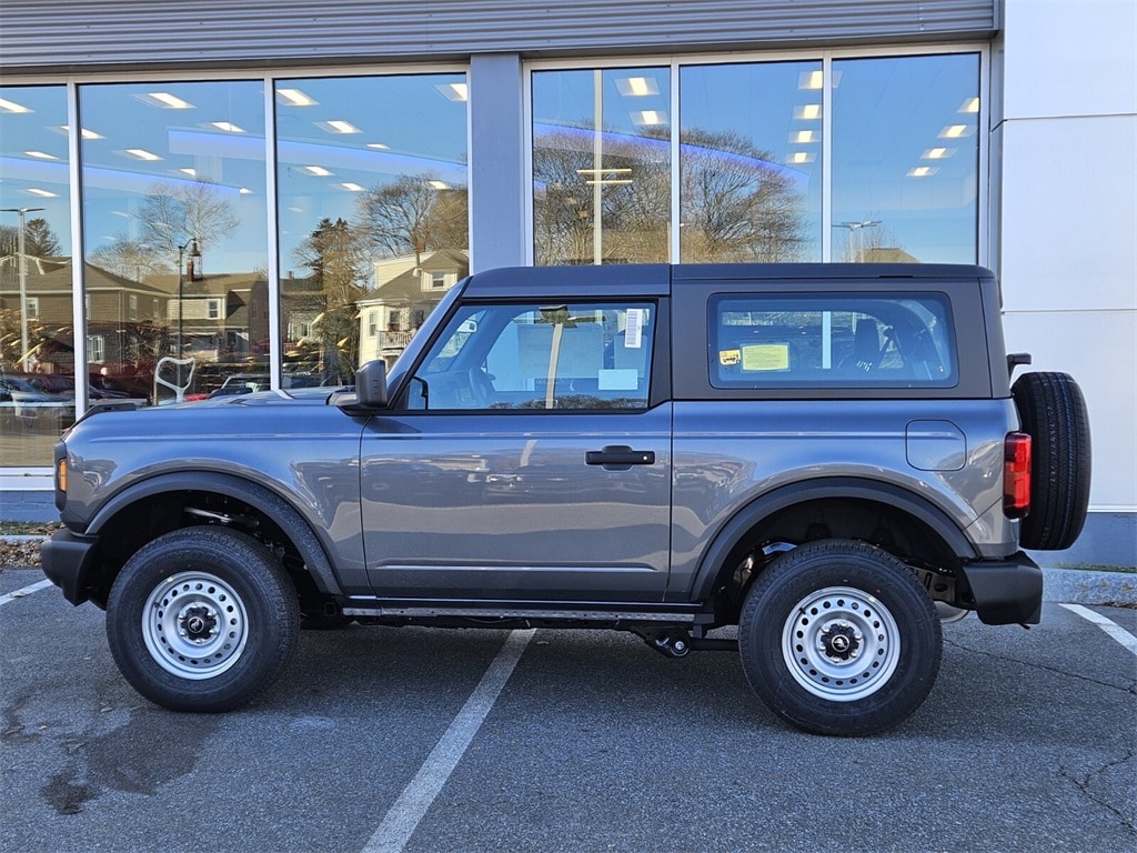 New 2025 Ford Bronco Base SUV