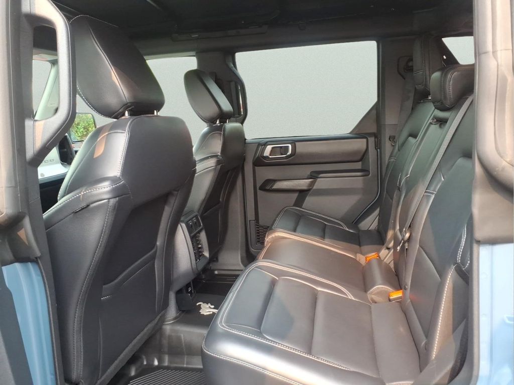 2025 Ford Bronco 4-Door Outer Banks - Photo 13