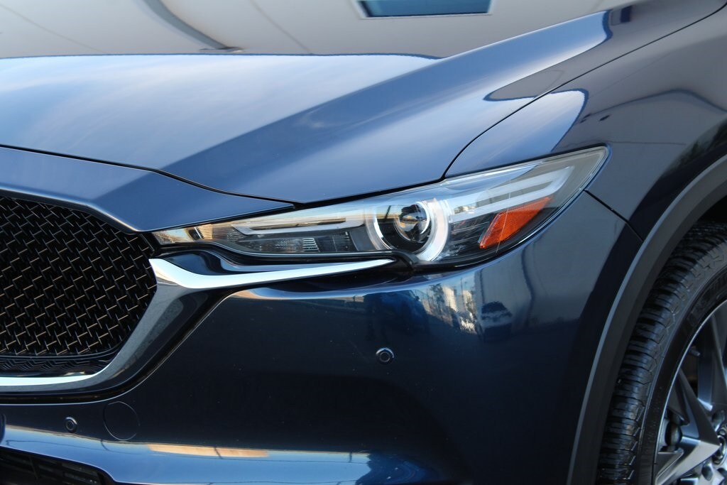 2021 Mazda CX-5 Signature photo 2