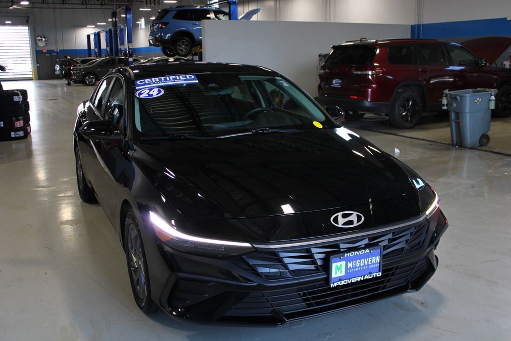 Used 2024 Hyundai Elantra SEL Sedan