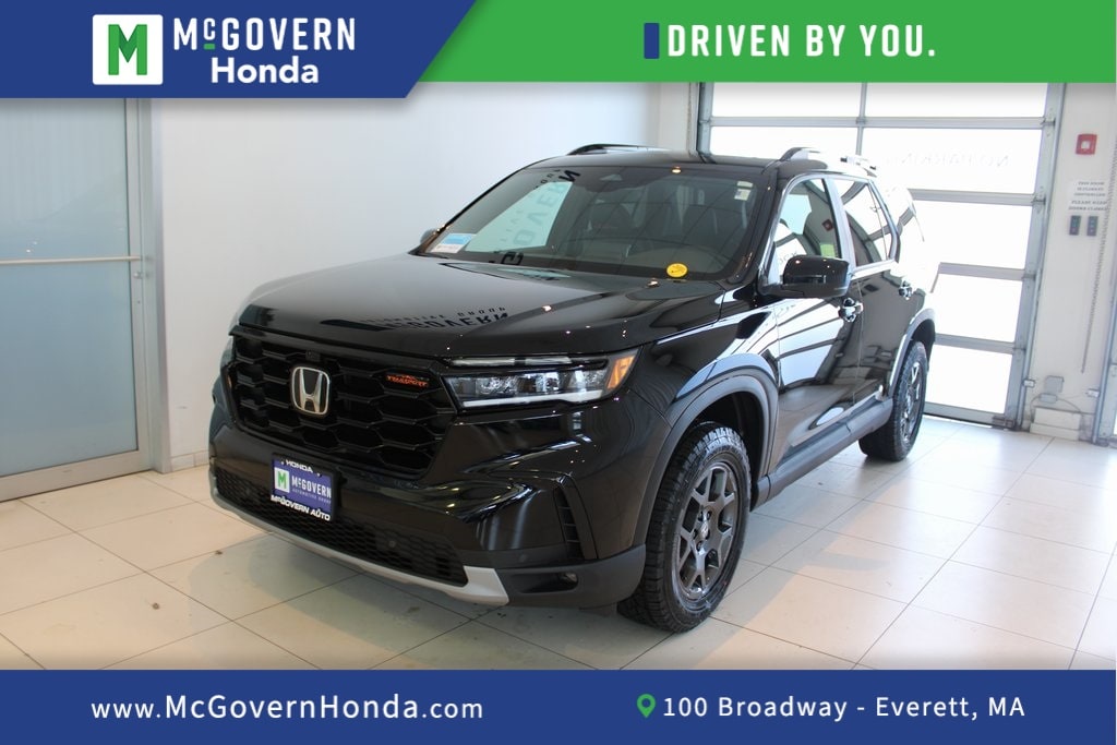 2025 Honda Pilot TrailSport's photo