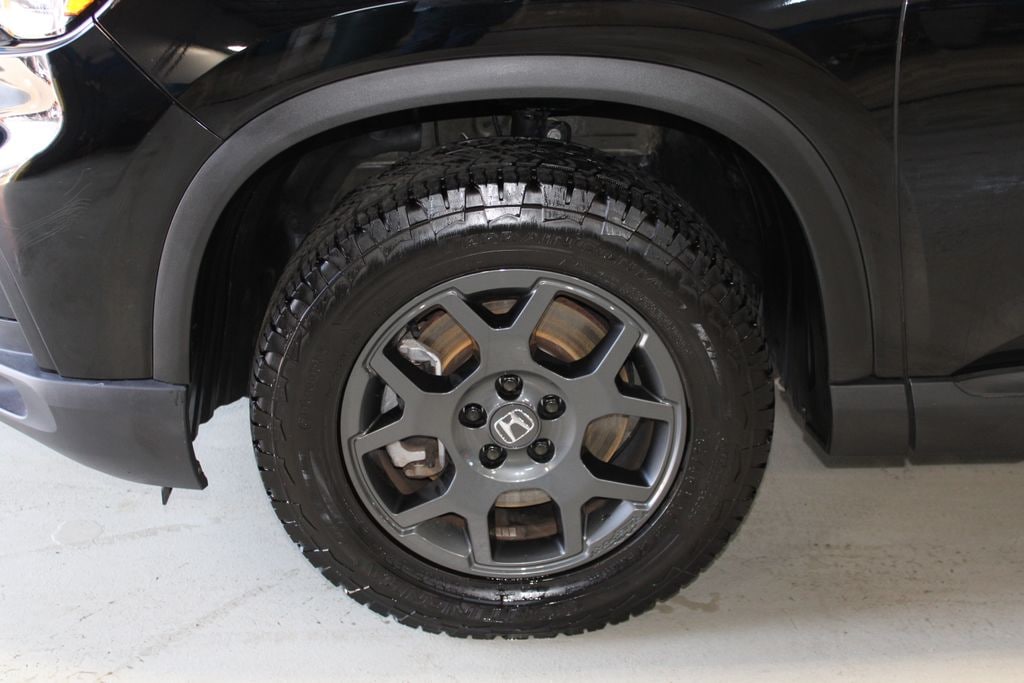 Used 2023 Honda Pilot TrailSport SUV