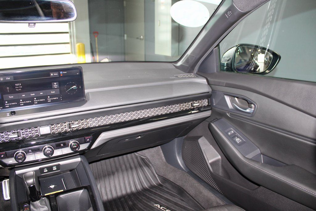 2025 Honda Accord Hybrid Sport - Photo 22