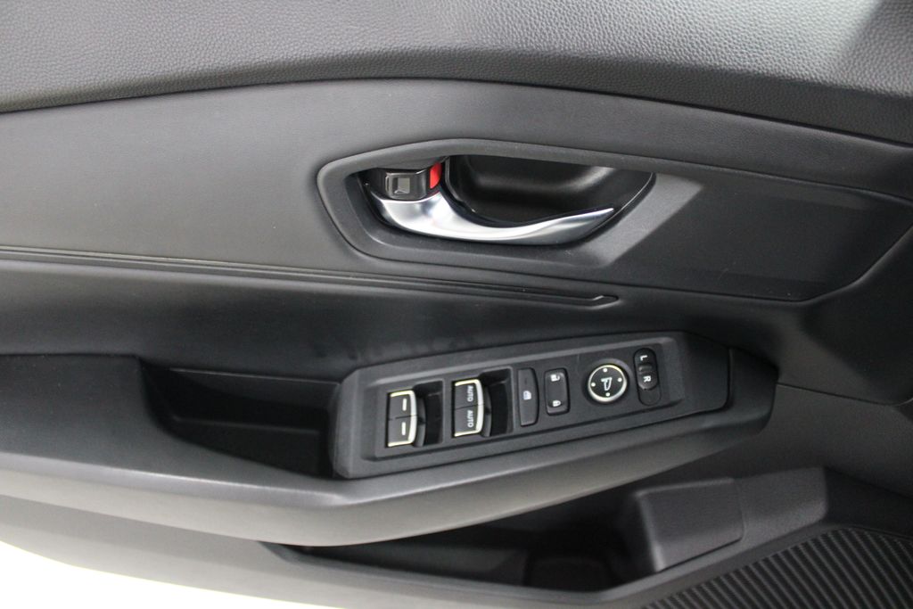 2023 Honda Accord EX - Photo 13