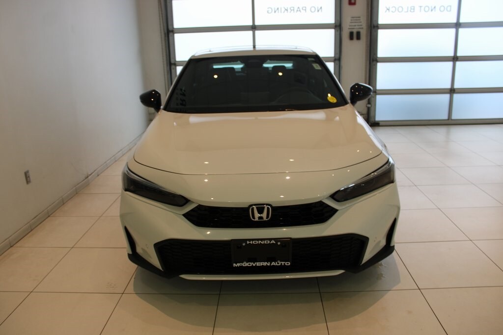 2025 Honda Civic Hybrid Sport Touring photo 2