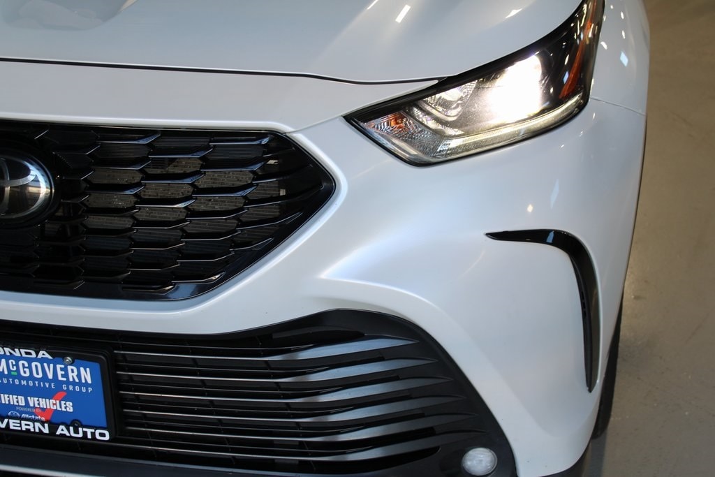 Used 2022 Toyota Highlander XSE SUV