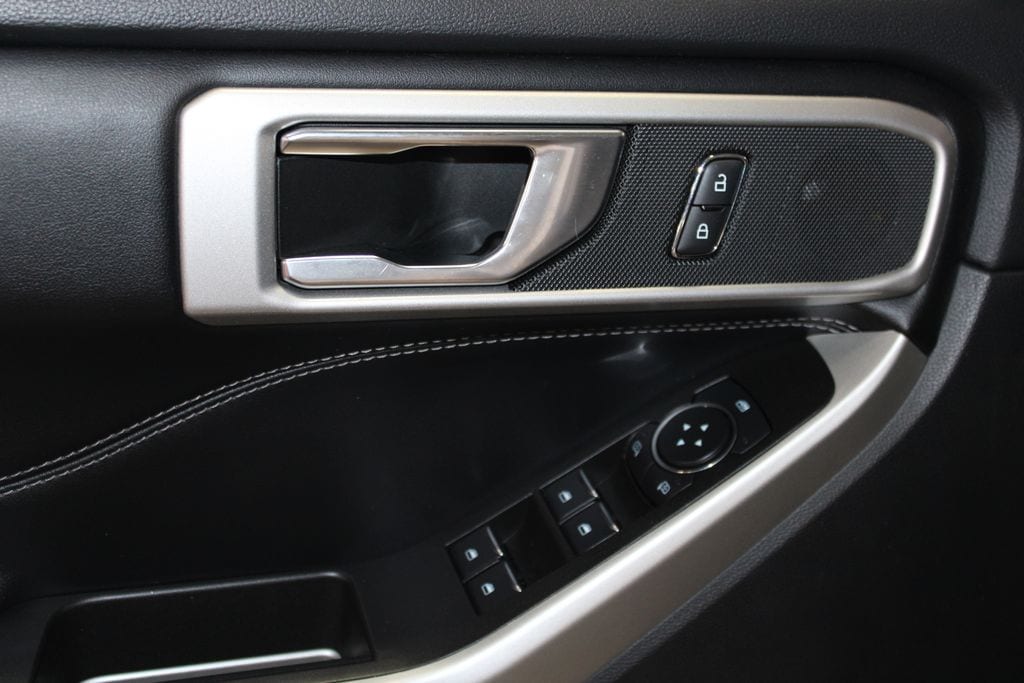 2022 Ford Explorer XLT - Photo 6