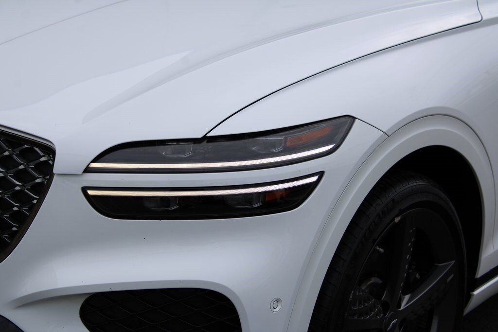 2024 Genesis GV70 2.5T photo 2