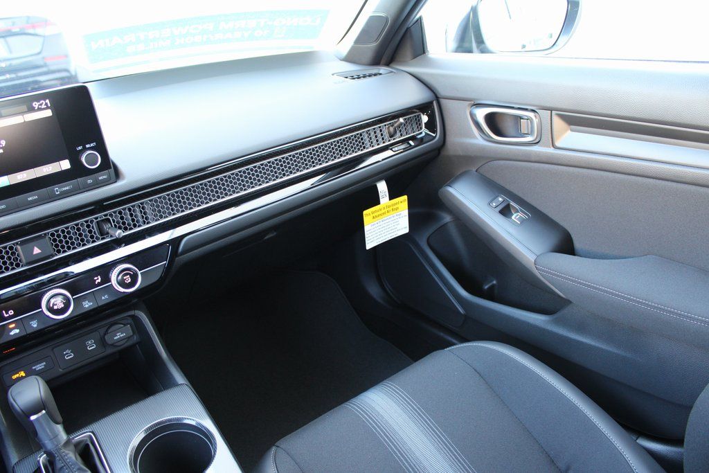 2026 Honda Civic Hatchback Sport - Photo 31