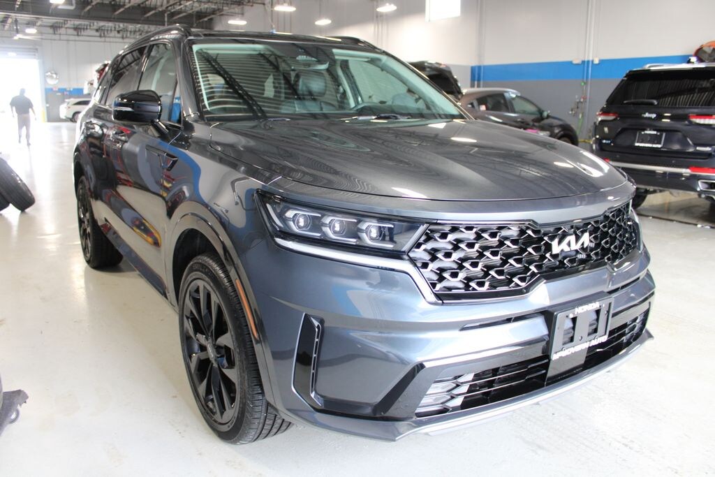 Used 2023 Kia Sorento SX SUV