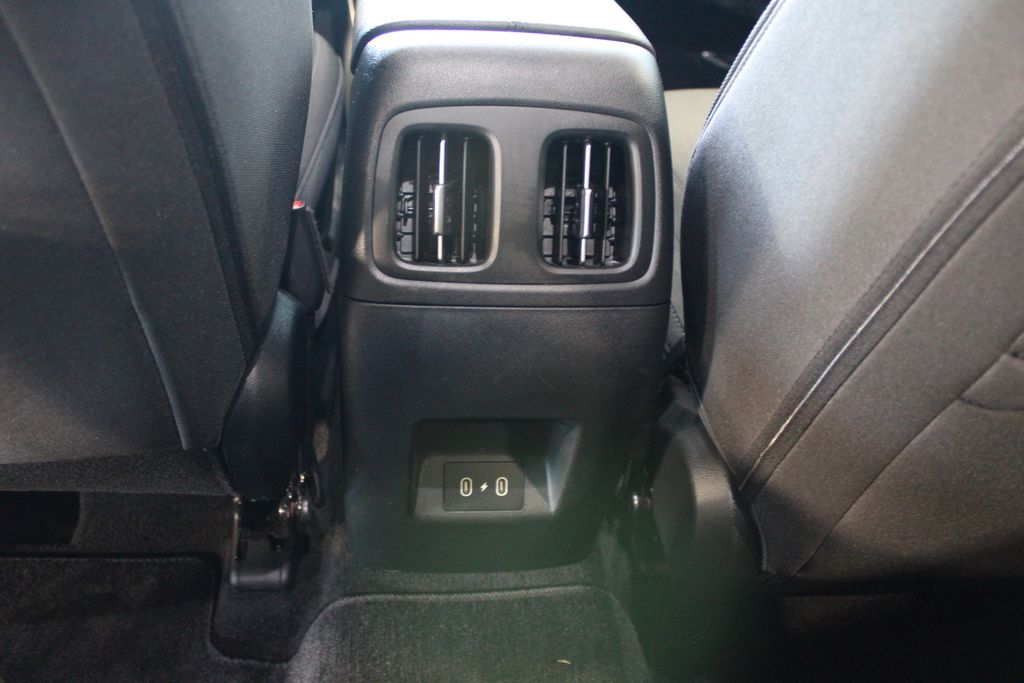 2025 Hyundai Tucson SEL - Photo 12