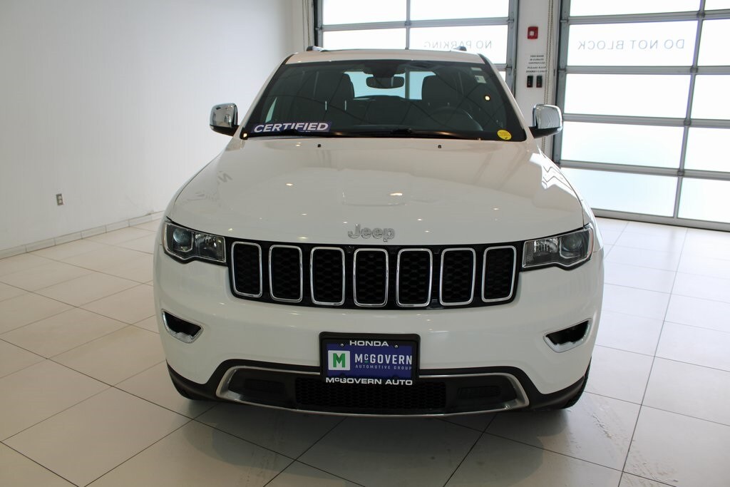 2022 Jeep Grand Cherokee Limited photo 2