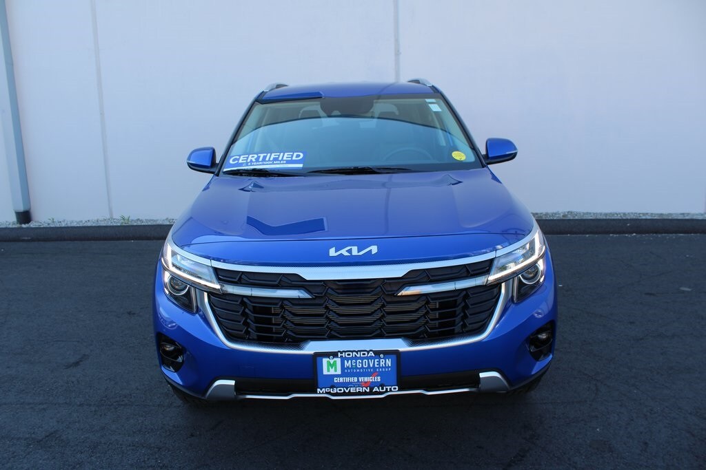 2025 Kia Seltos S photo 2