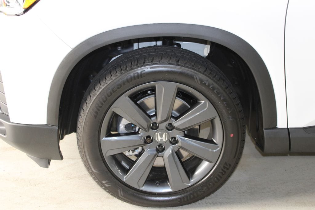 New 2026 Honda Pilot Sport SUV