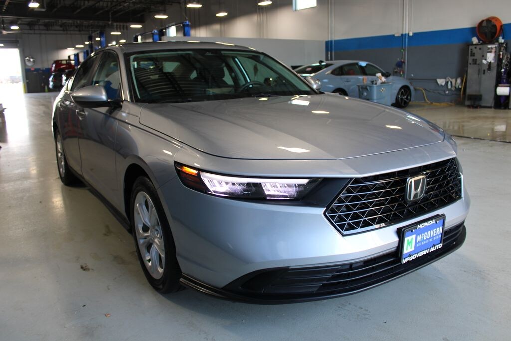 Used 2023 Honda Accord LX Sedan