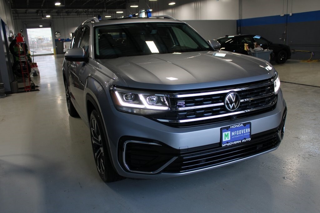 2022 Volkswagen Atlas V6 SEL Premium R-Line photo 3