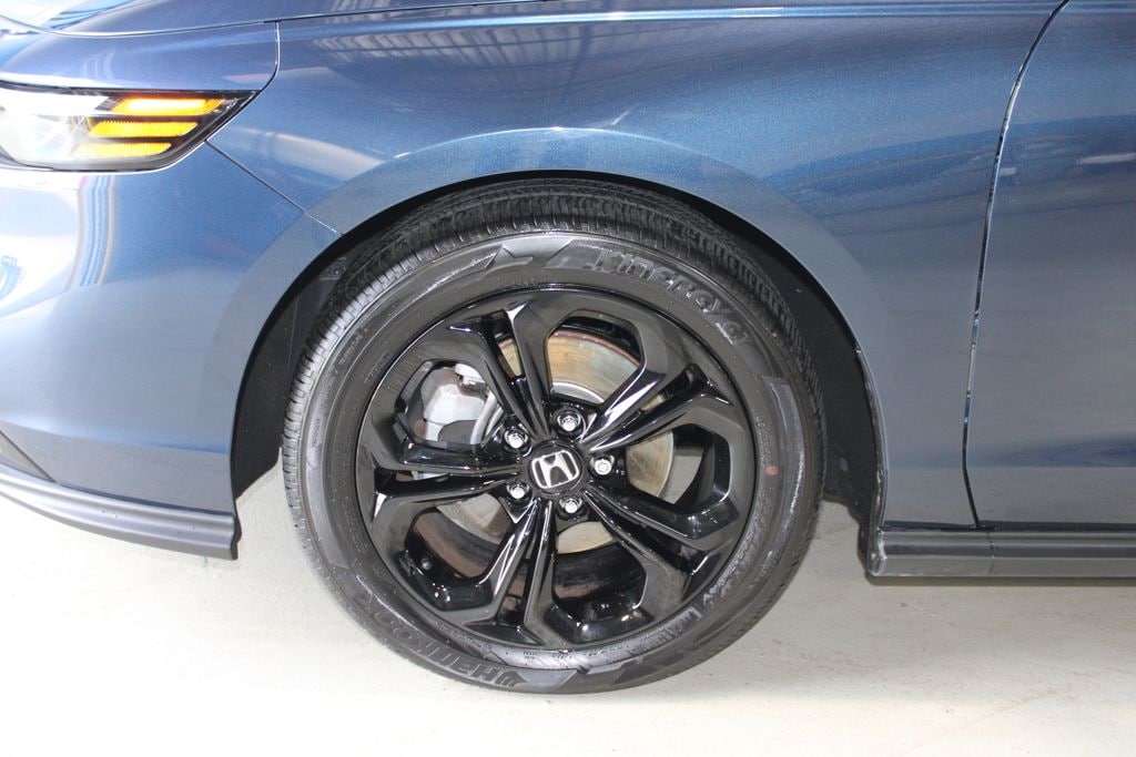 Certified 2025 Honda Accord SE Sedan