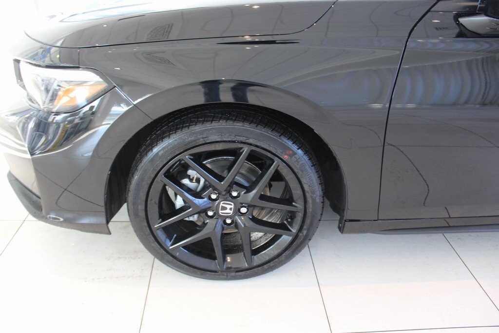 2025 Honda Civic Hybrid Sport photo 4