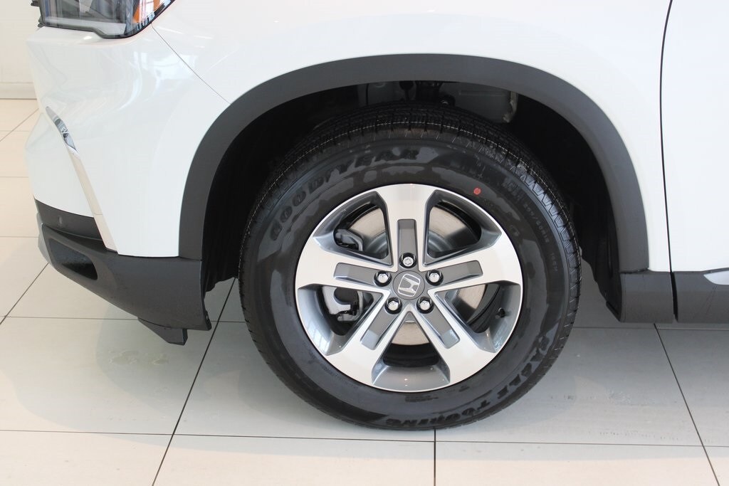 2025 Honda Pilot EX-L photo 3