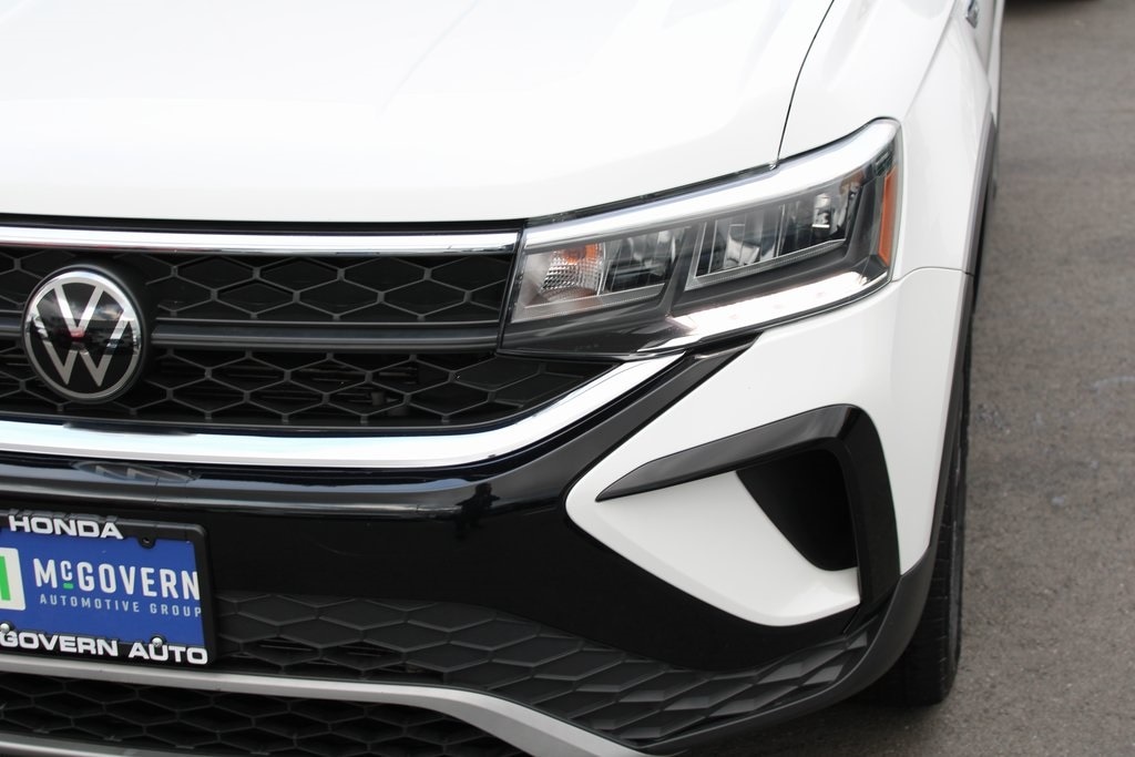 Used 2023 Volkswagen Taos 1.5T SE SUV