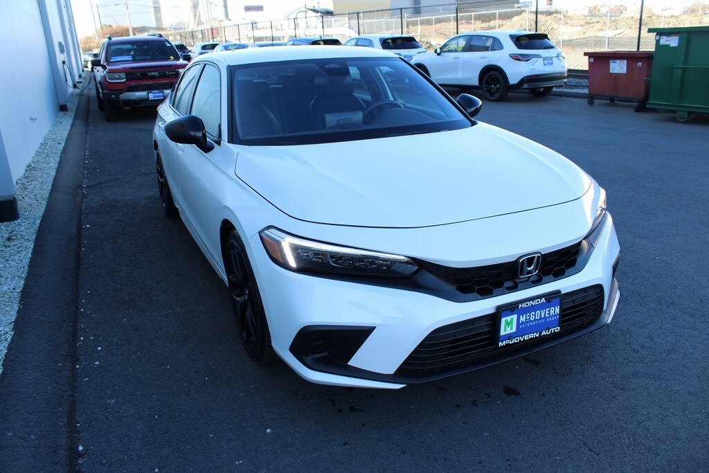 2022 Honda Civic Sport Hatchback photo 4