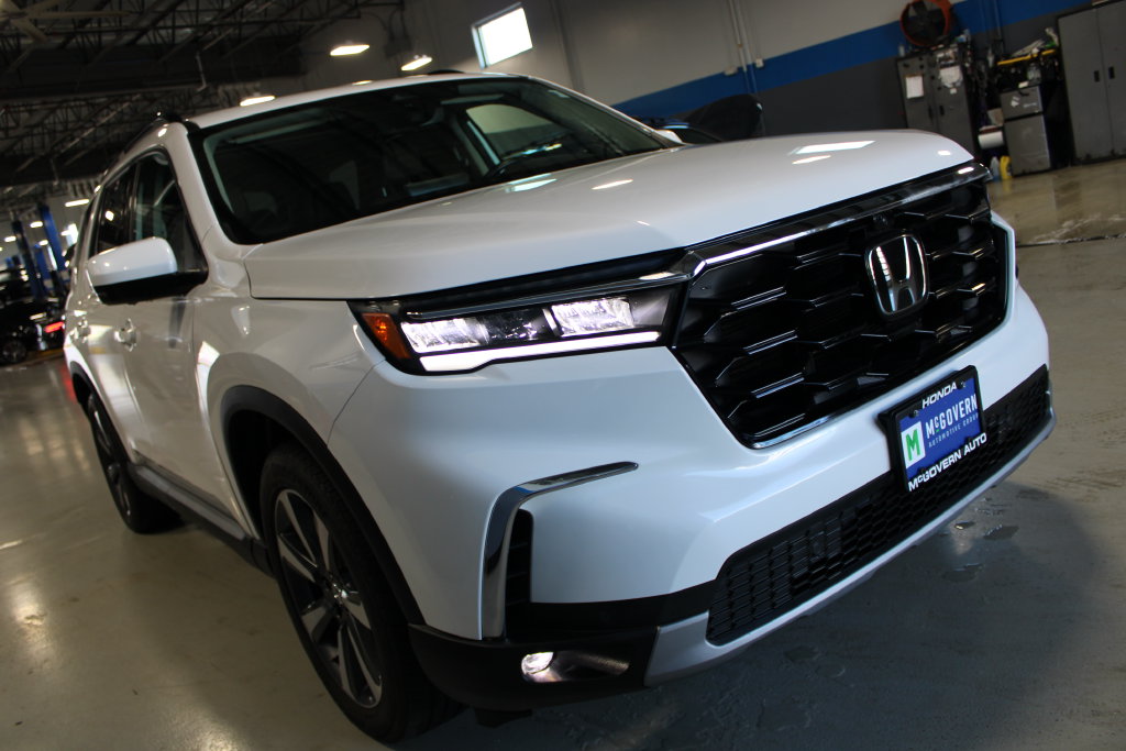 Certified 2024 Honda Pilot Elite SUV