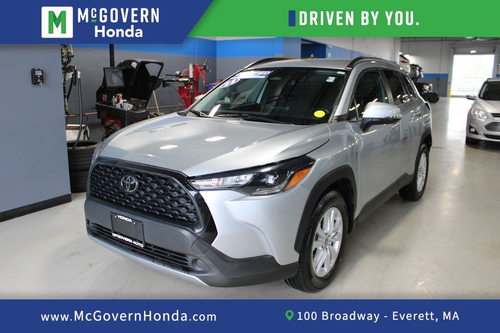 Used 2023 Toyota Corolla Cross LE SUV