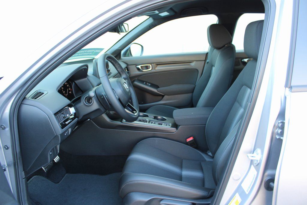 2026 Honda Civic Hatchback Sport - Photo 22