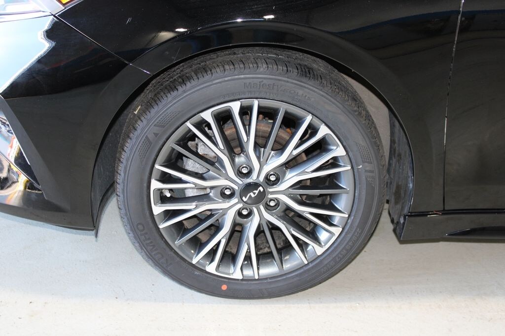Used 2023 Kia Forte GT-Line Sedan