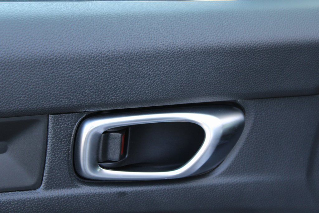 2026 Honda Civic Hatchback Sport - Photo 17