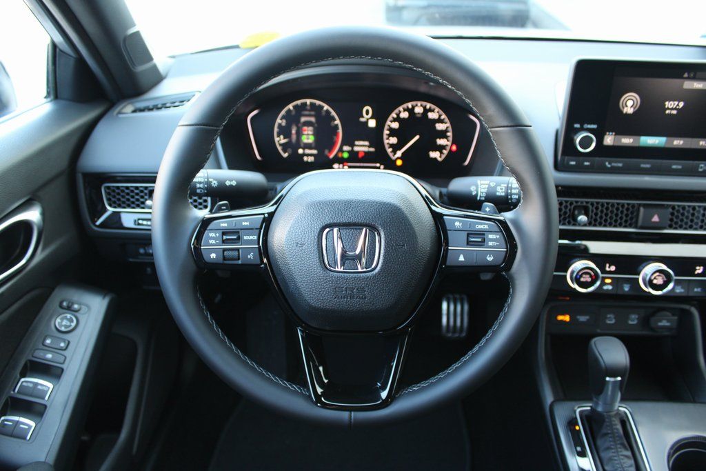 2026 Honda Civic Hatchback Sport - Photo 26