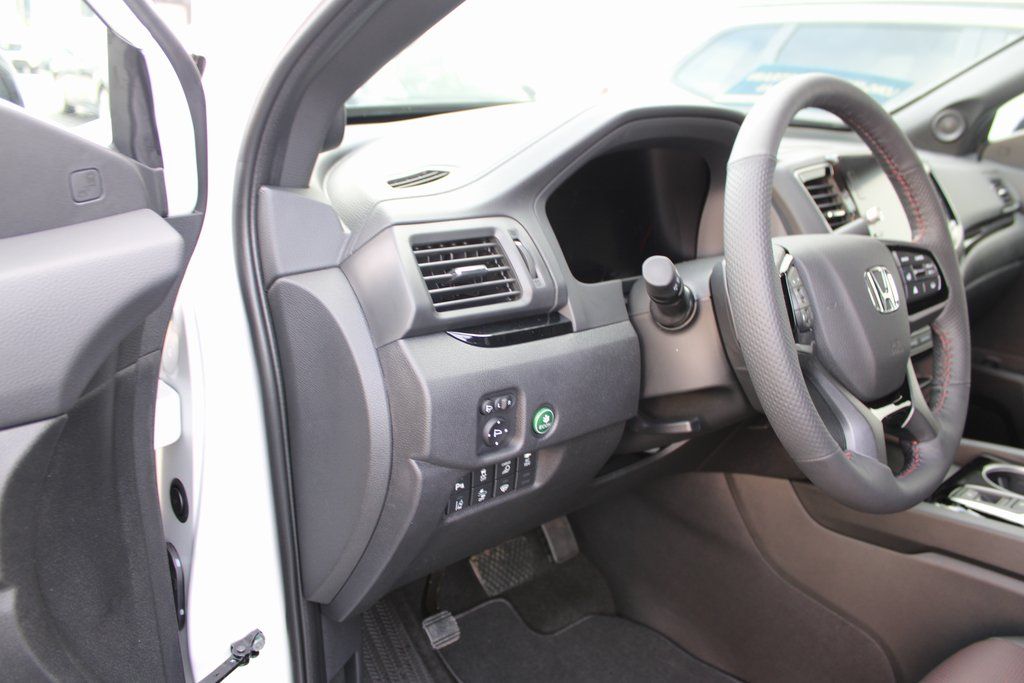 2026 Honda Ridgeline Black Edition - Photo 24