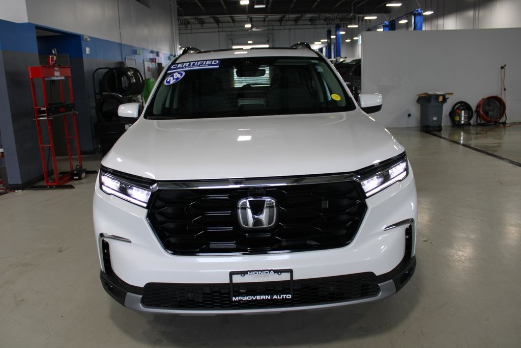 Used 2024 Honda Pilot Elite SUV