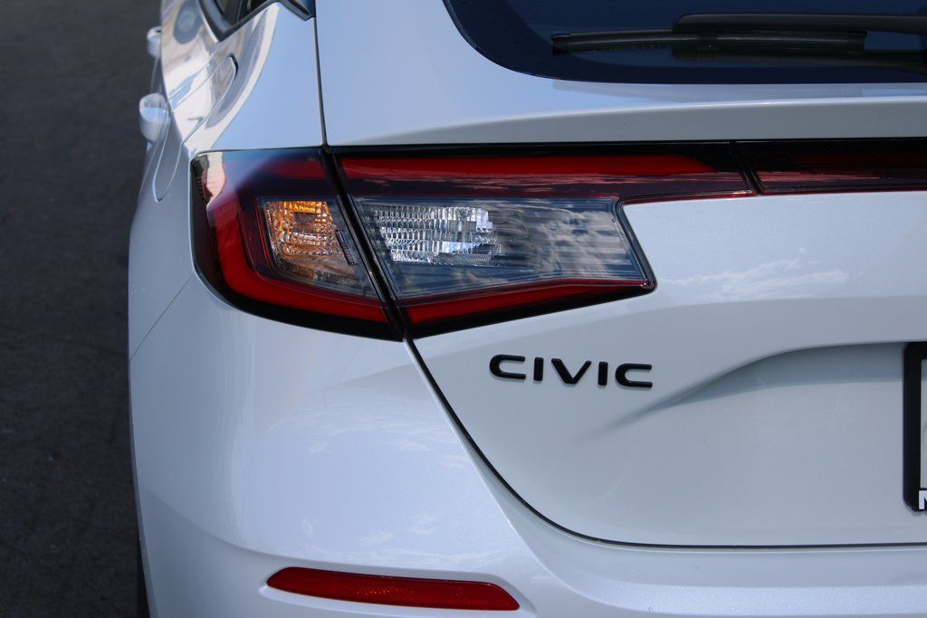 2026 Honda Civic Hatchback Sport - Photo 10