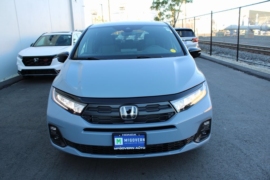 New 2026 Honda Odyssey Sport-L Van Passenger