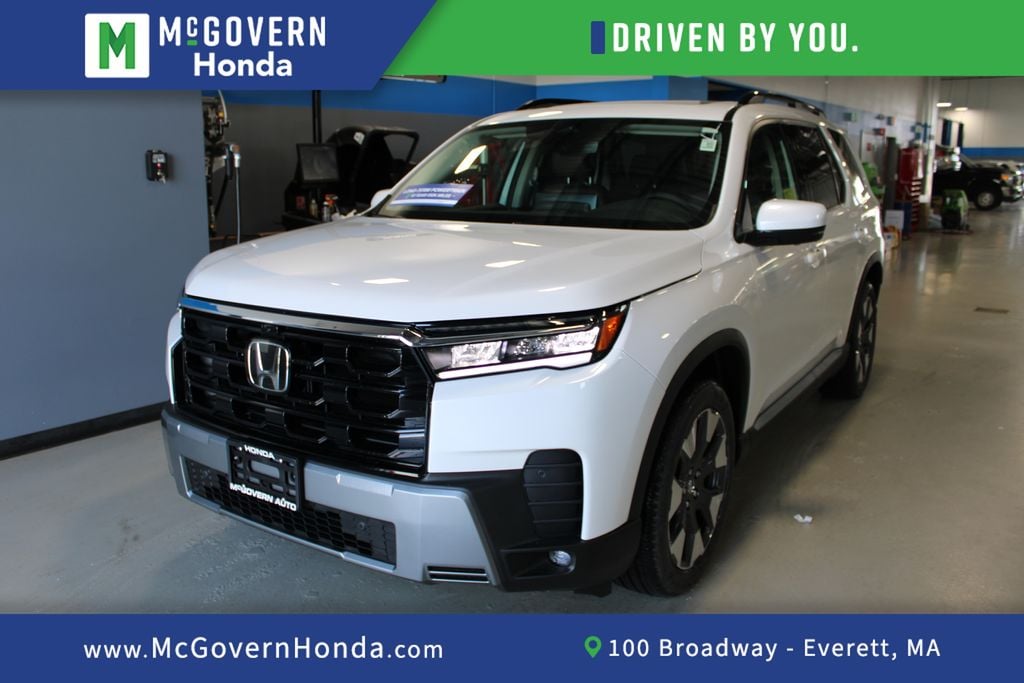 2026 Honda Pilot Touring AWD's photo