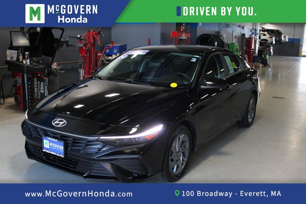 Used 2024 Hyundai Elantra SEL Sedan