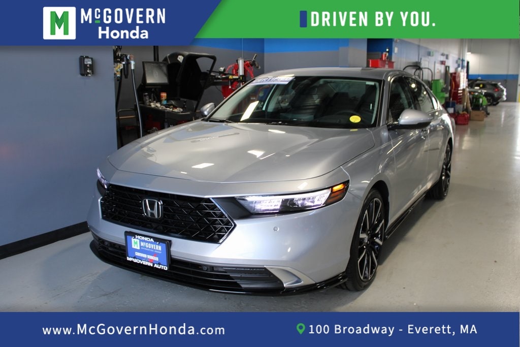 2025 Honda Accord Hybrid Touring's photo