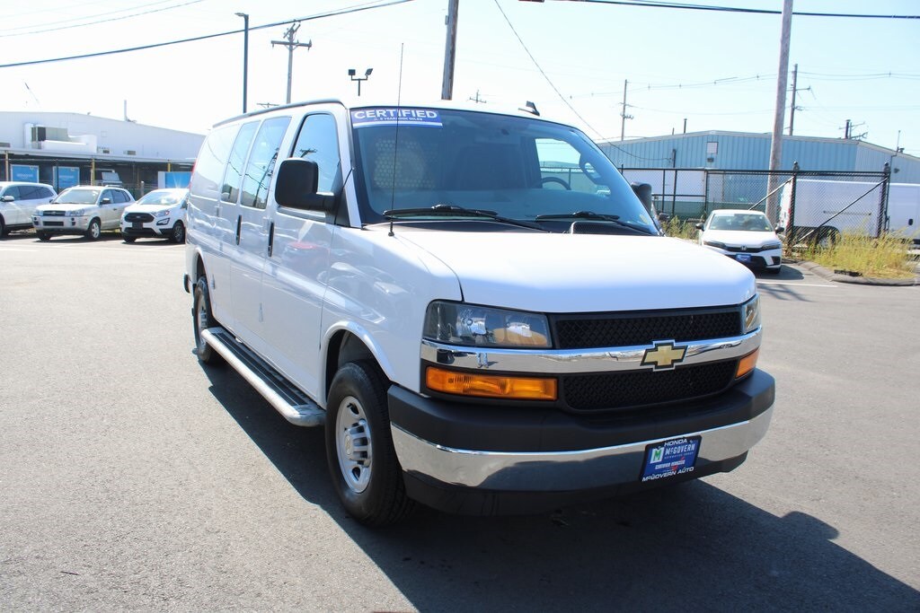 2024 Chevrolet Express Cargo 2500 Work Van photo 2