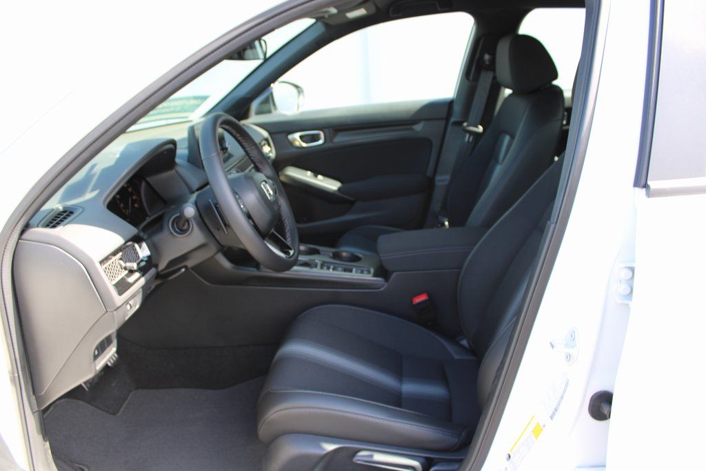 2026 Honda Civic Hatchback Sport - Photo 22