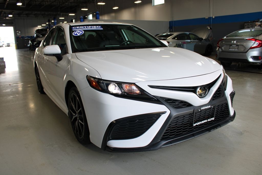 Used 2023 Toyota Camry SE Sedan