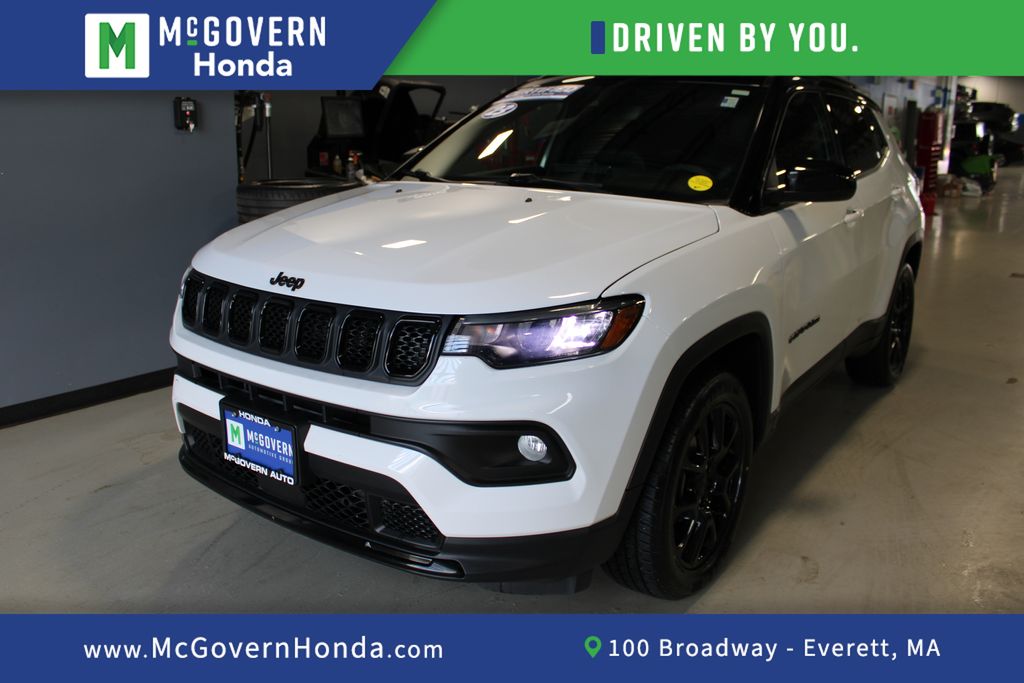 2023 Jeep Compass Altitude 4X4's photo
