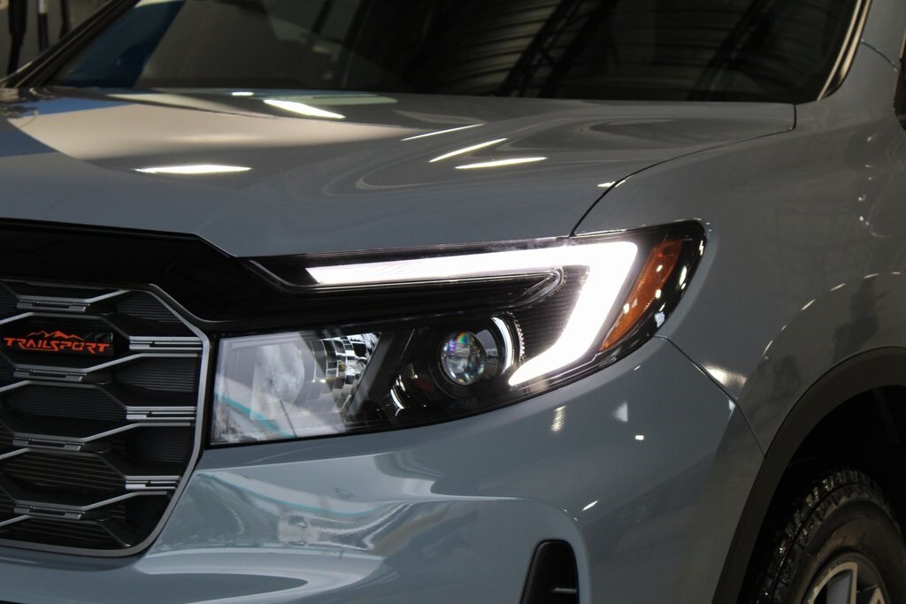 2023 Honda Passport TrailSport photo 2