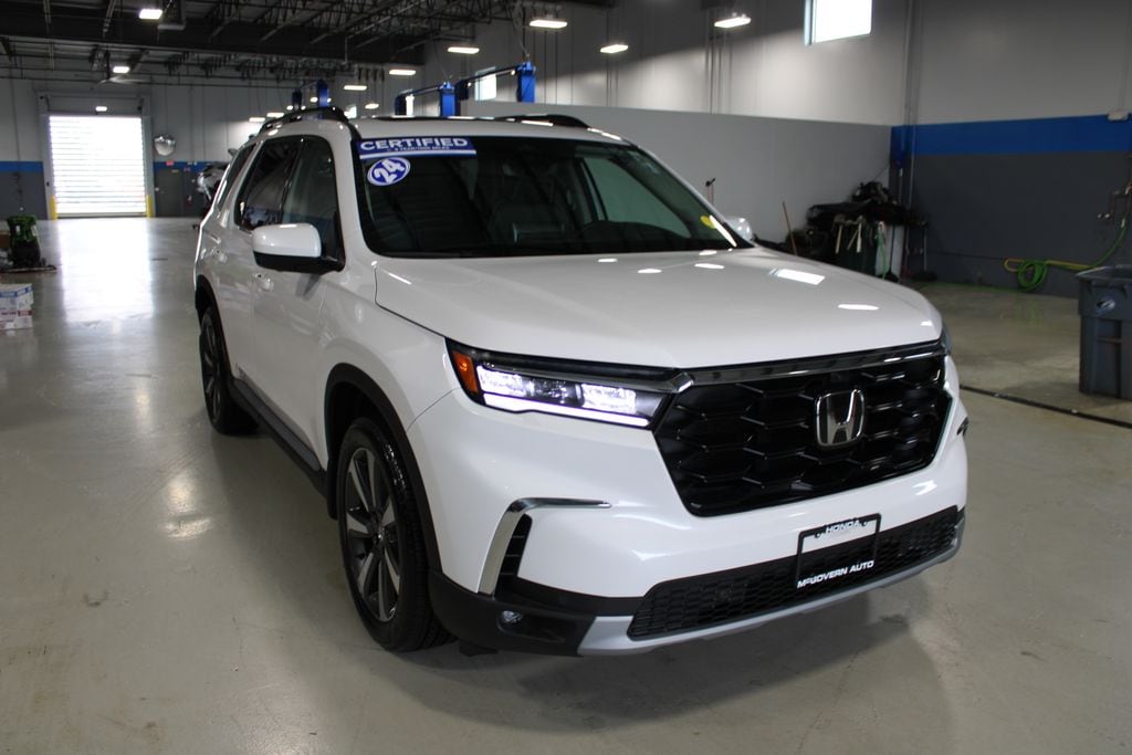 Used 2024 Honda Pilot Elite SUV