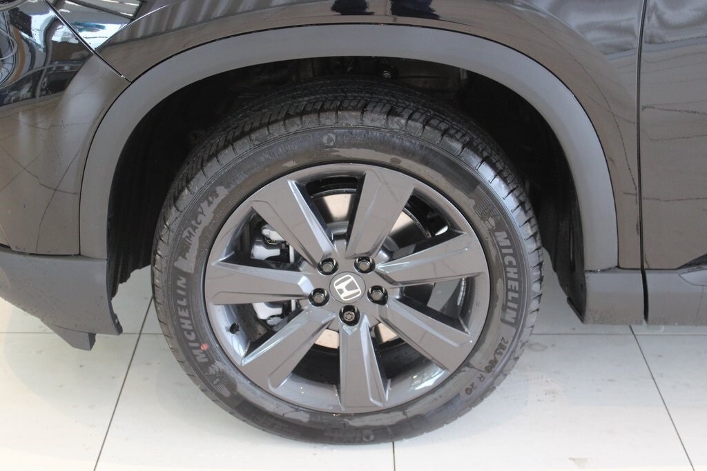 New 2025 Honda Pilot Sport SUV