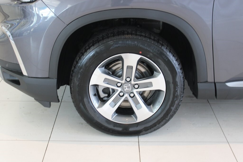 2025 Honda Pilot EX-L photo 3