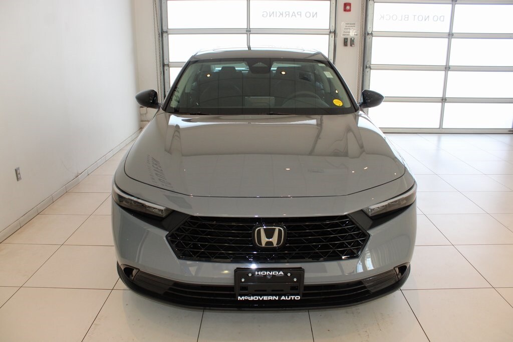 2025 Honda Accord SE photo 2