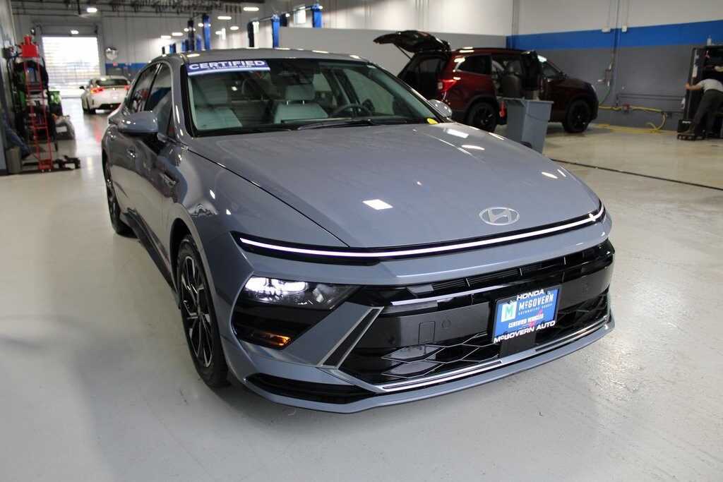 Used 2025 Hyundai Sonata SEL Sedan